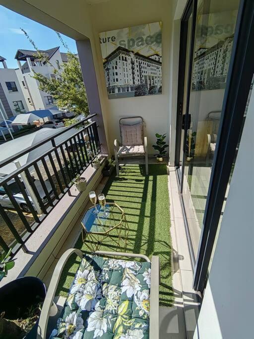 סנדטון Classy And Cosy Apt - Dainfern מראה חיצוני תמונה